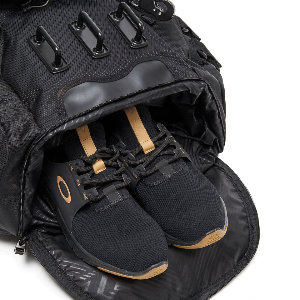 Oakley Kitchen Sink Backpack, Stealth Black, One Size